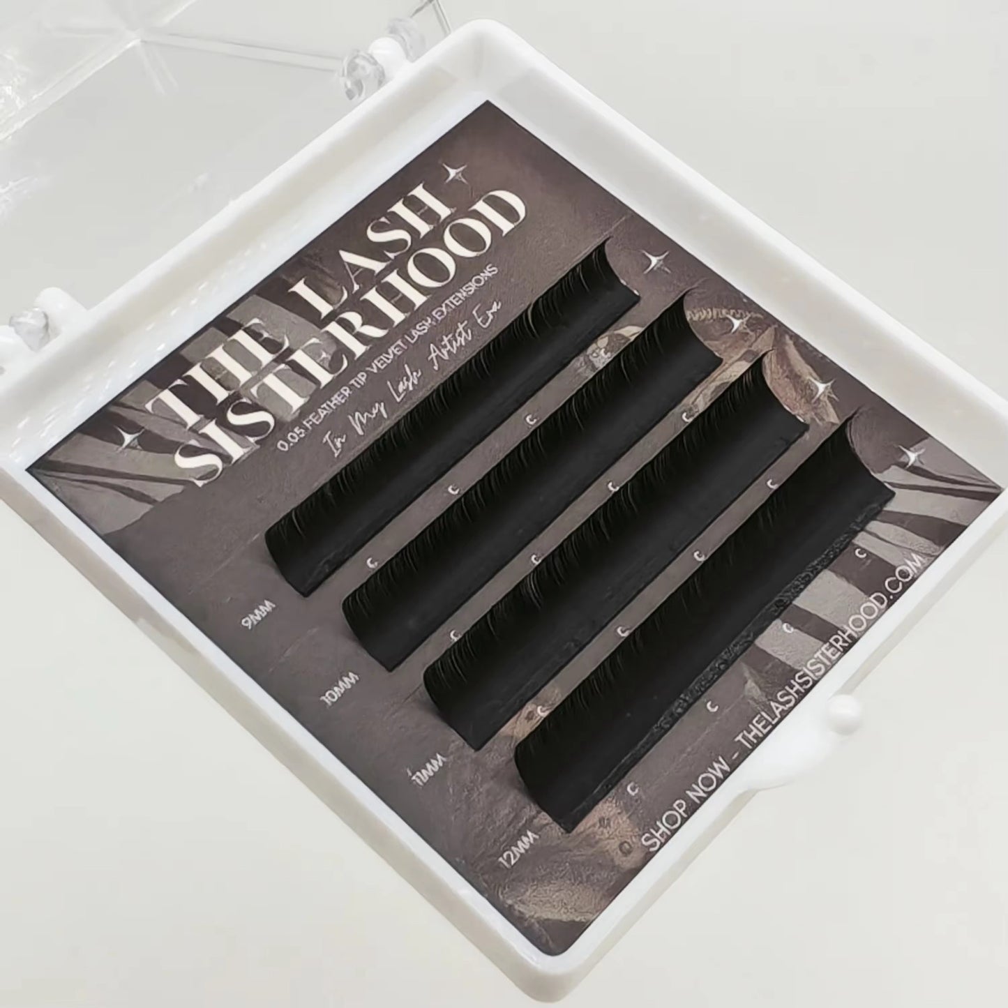 MINI Ultra Feather Tip 0.05 Mix Length Lash Extentions
