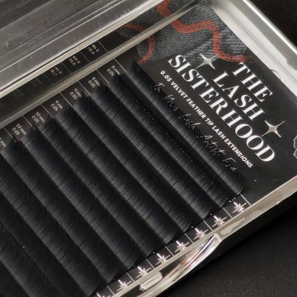 0.05 Mix Length Lash Extentions